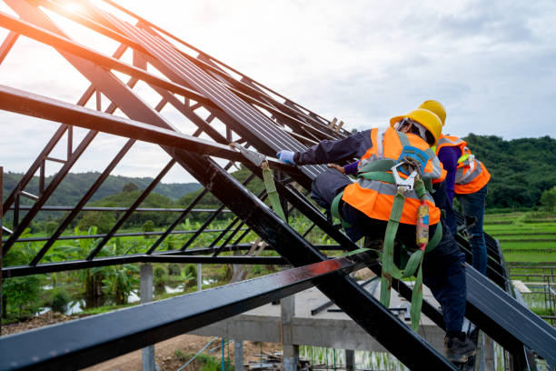 Best Affordable Roofing Company  in St Ignace, MI