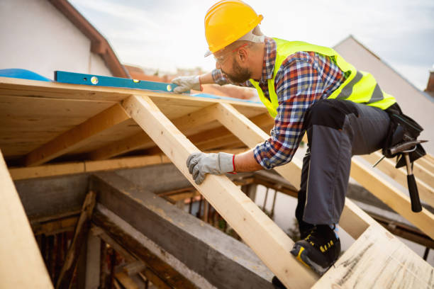 Best Roofing Contractors for Homes  in St Ignace, MI